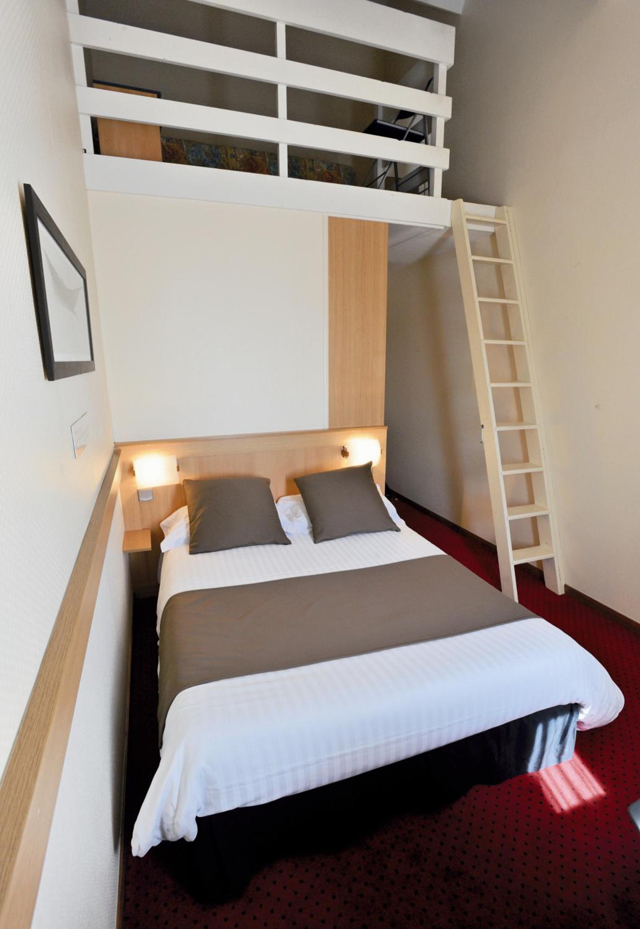 غرفة ثلاثية، Kyriad Rennes Chantepie 3/8