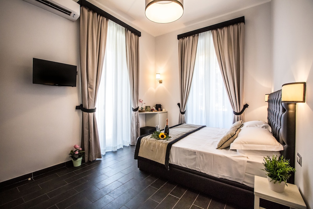 San Pietro Leisure And Luxury 22/52
