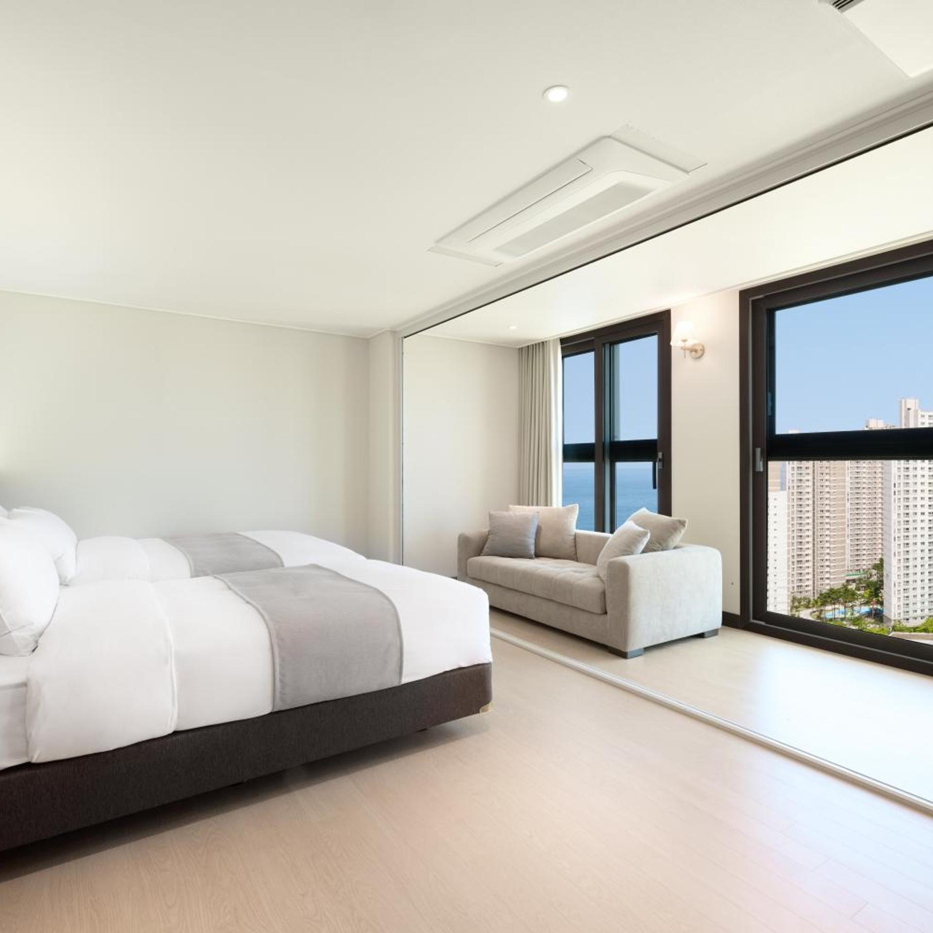 Premier Family Twin Ocean View