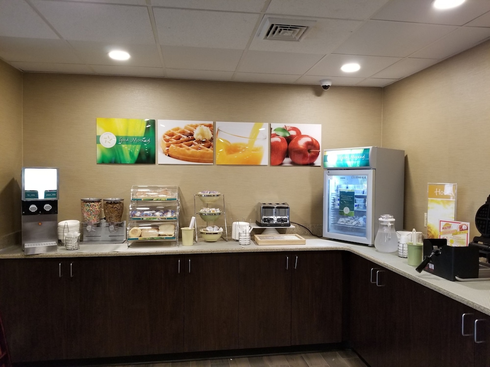 Quality Inn & Suites Ocean City Fenwick 9/52
