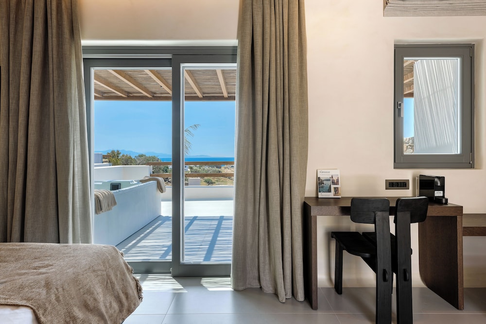 Maximus Mykonos Adults Only 24/58