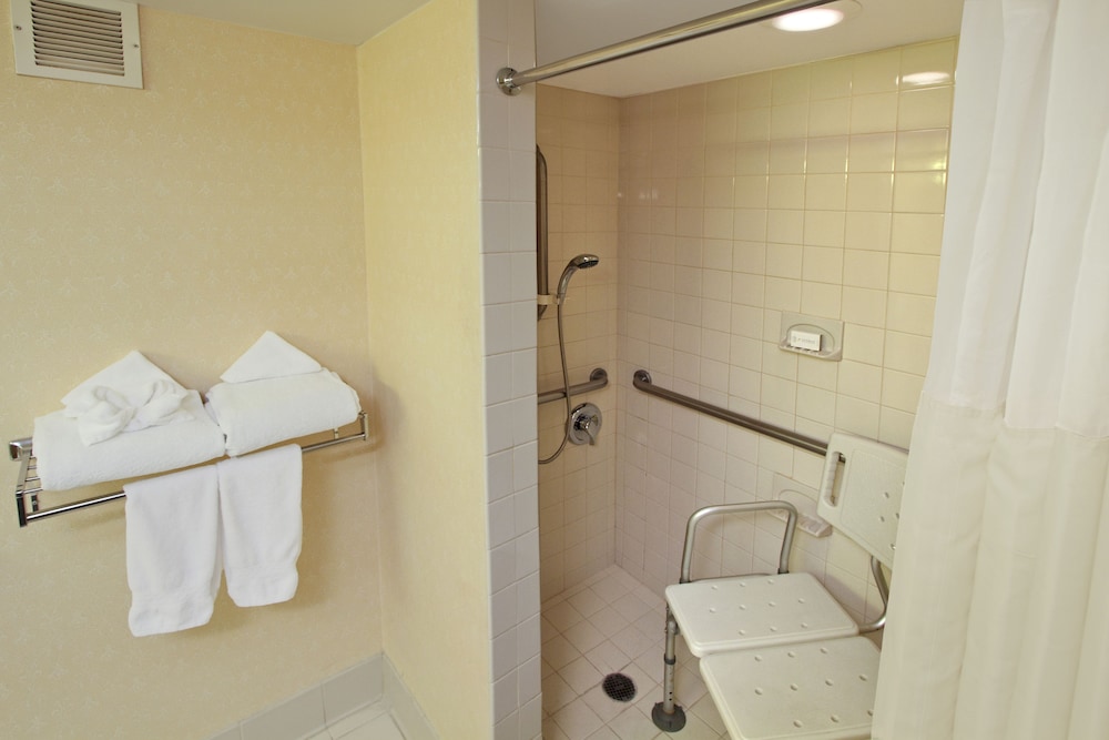 Doubletree By Hilton Mahwah 13/64