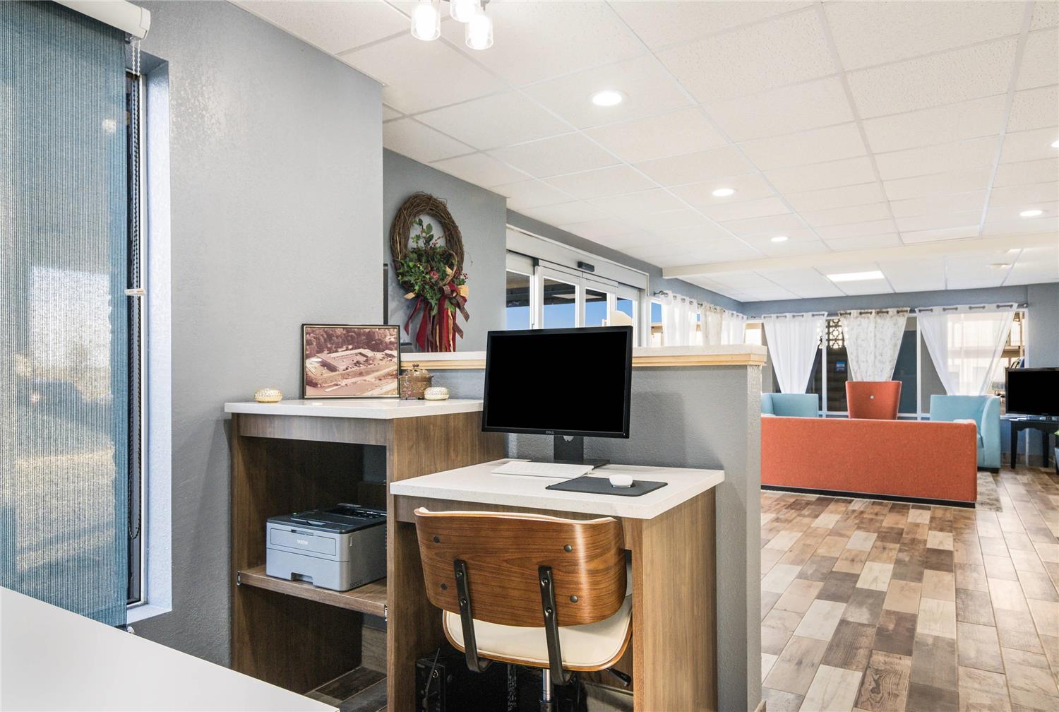 Quality Inn - On The Lake Clarksville-Boydton 16/20