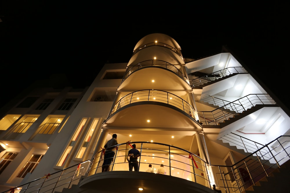 Hotel Oviya 17/28