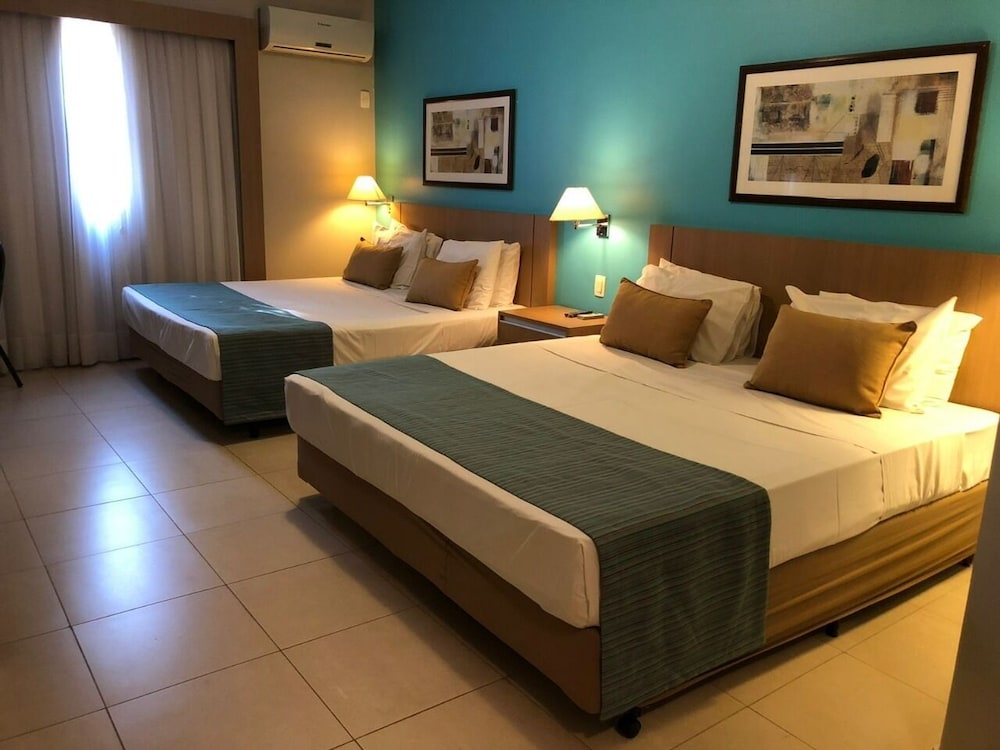 Comfort Suites Flamboyant 16/33