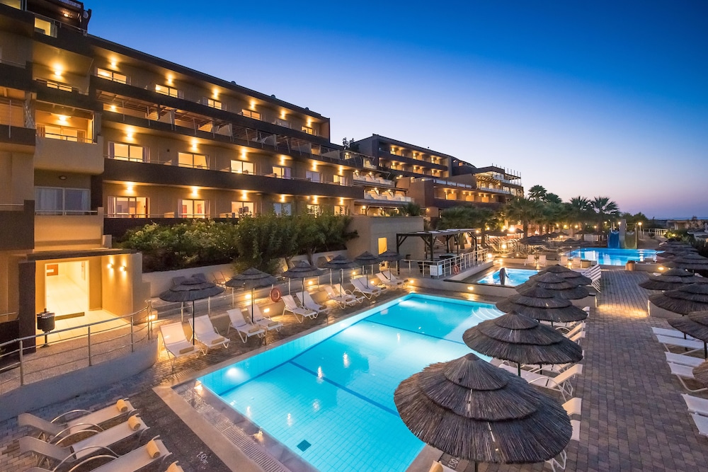 Blue Bay Resort Hotel photo1