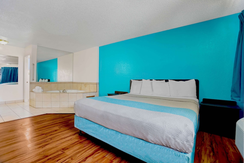 Motel6 Fort Bragg, CA 16/49