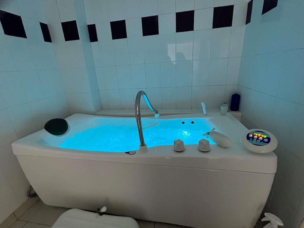 ibis Sete Balaruc les Bains Wellness and Spa 22/48
