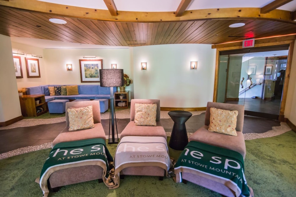 The Lodge At Spruce Peak 55/83