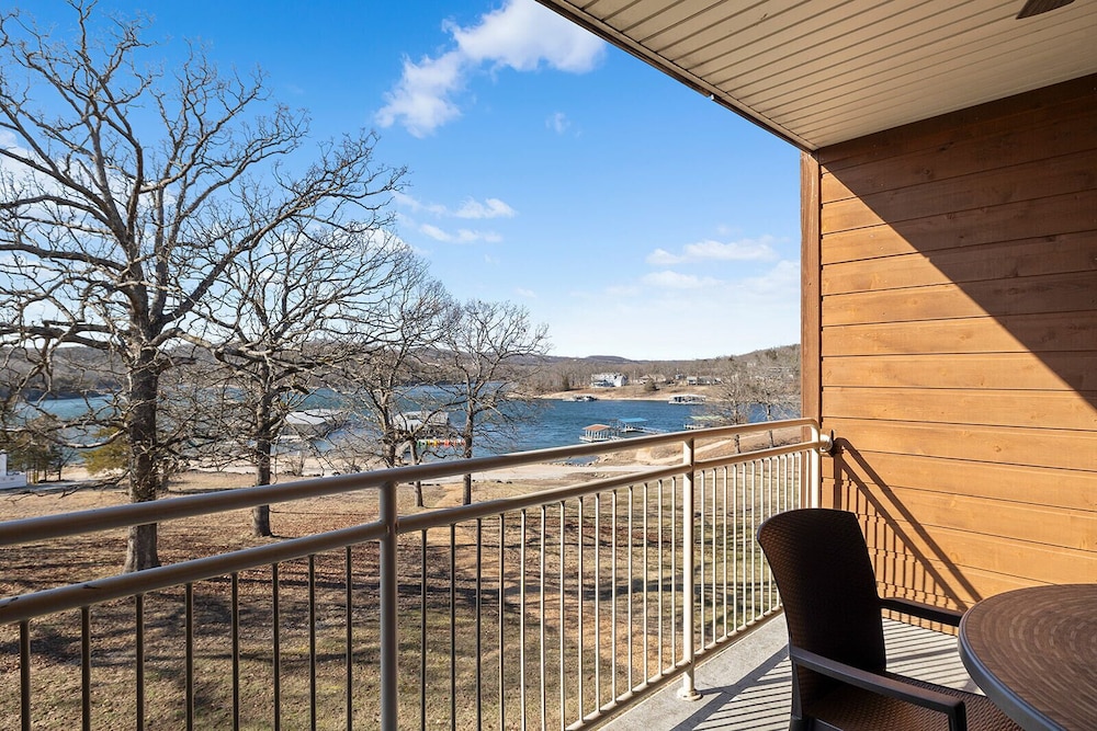 Still Waters Resort 34/78