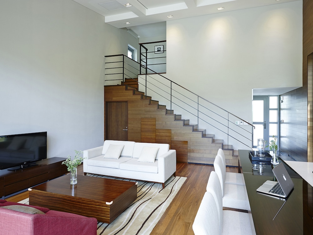 The Suites Hotel Namwon 46/75
