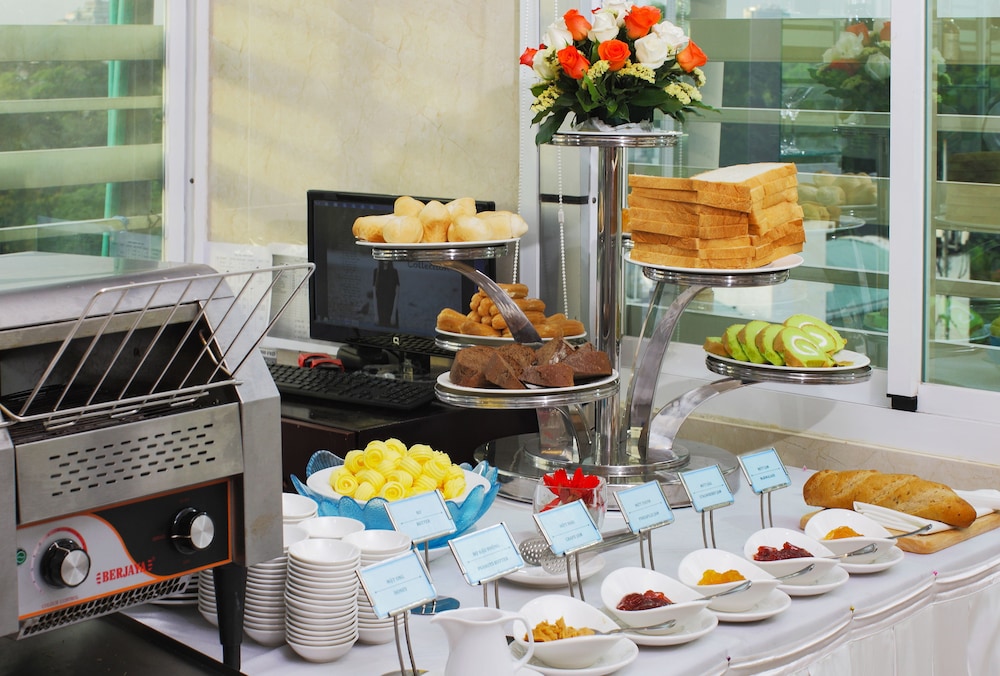 Aristo Saigon Hotel 40/50