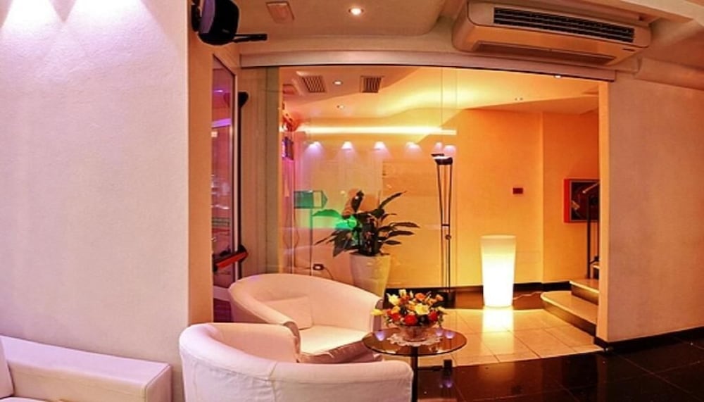 Hotel Savoia 33/62