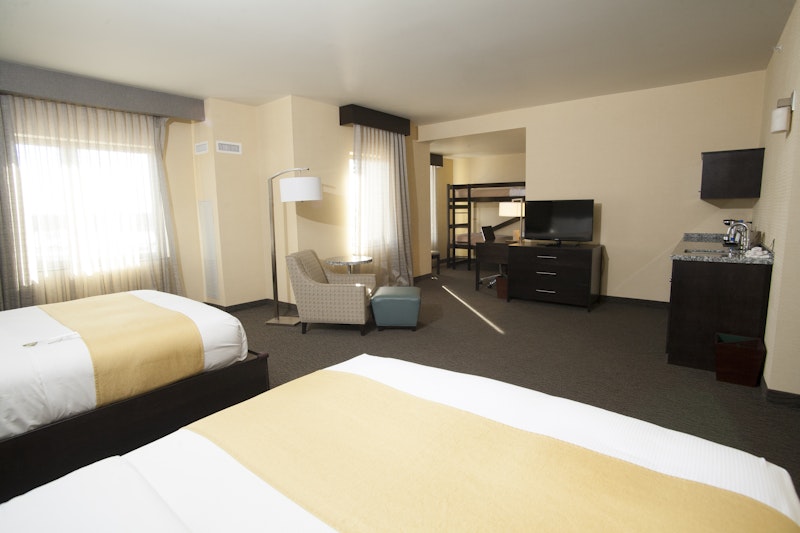 Doubletree By Hilton Hotel Bemidji 10/35