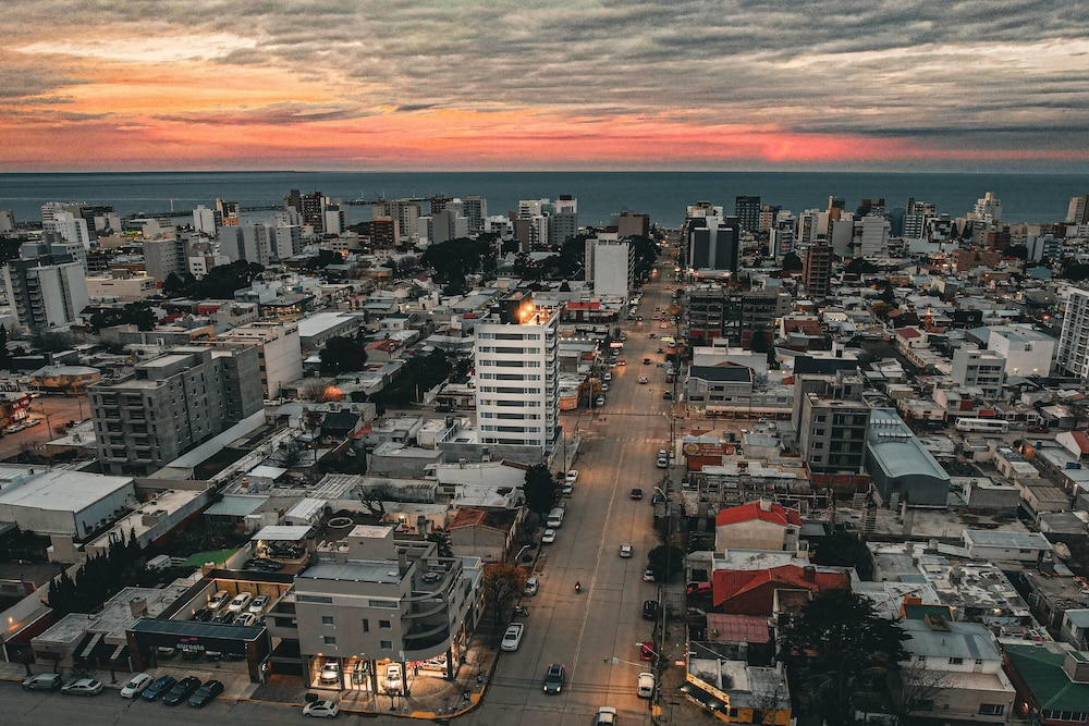 Ramada Residences by Wyndham Puerto Madryn CQ Gales 48/54
