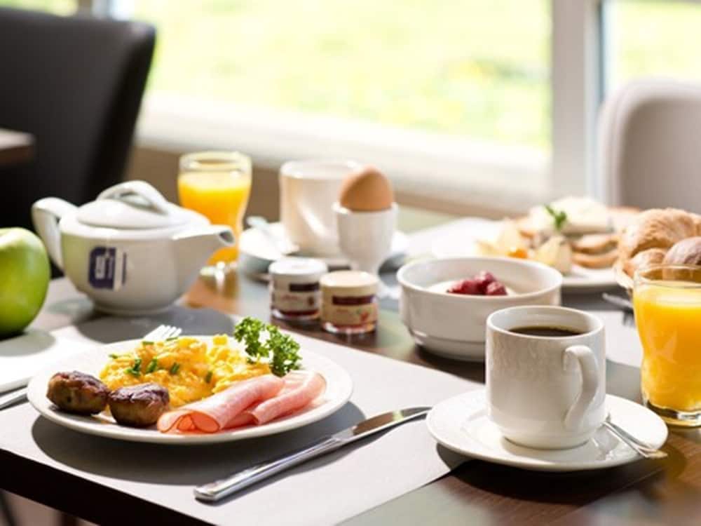 Achat Hotel Zwickau 37/50