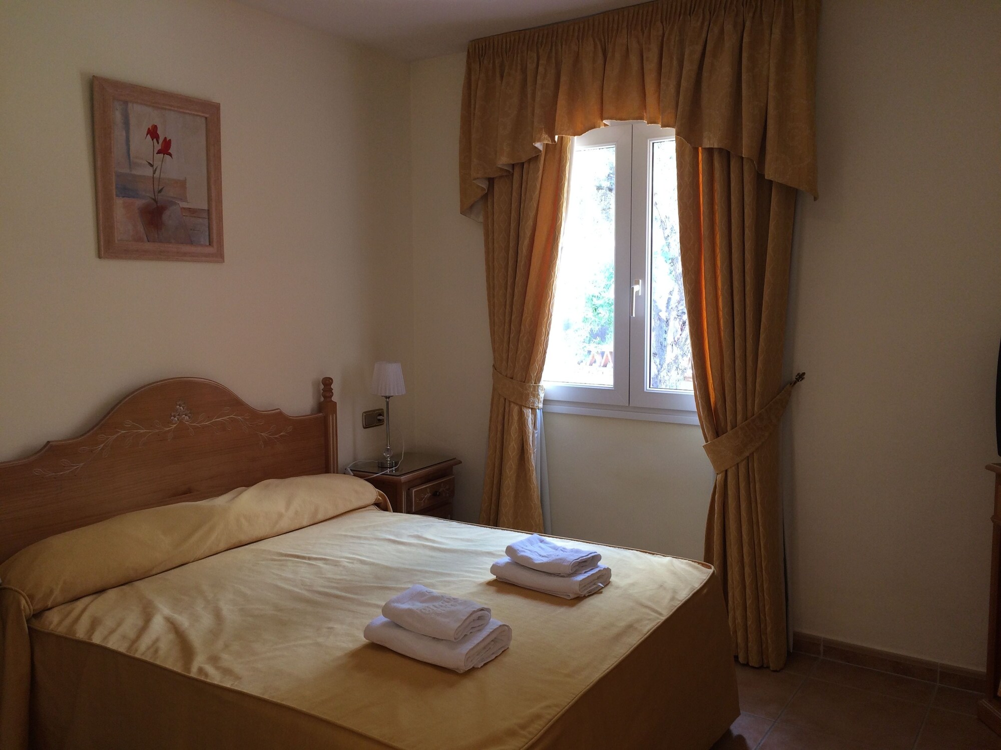 1 BEDROOM, APARTMENT