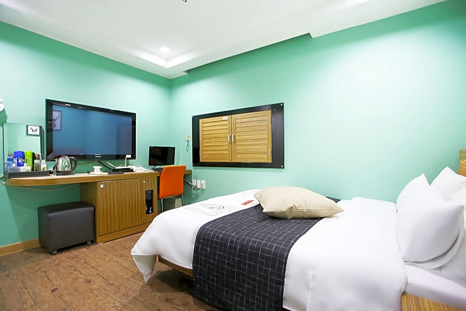 Hotel Mong Chuncheon 20/89