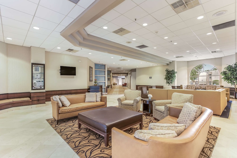 Burrstone Inn, an Ascend Collection Hotel 38/55