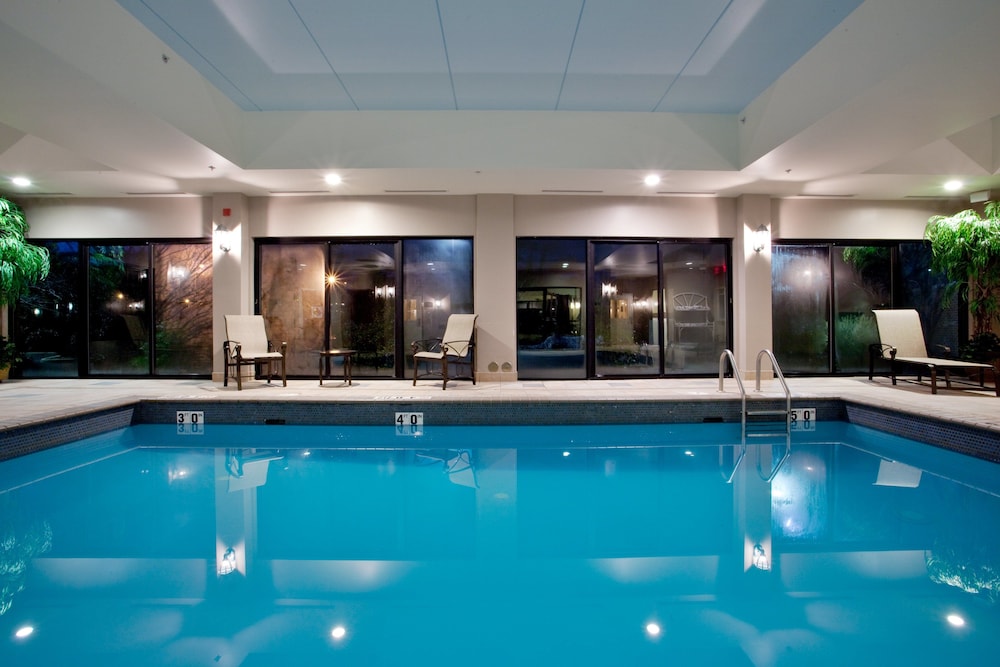 swimming pool spa