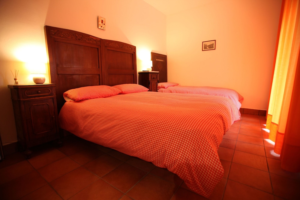 Casale Poggio del Tiglio 15/45