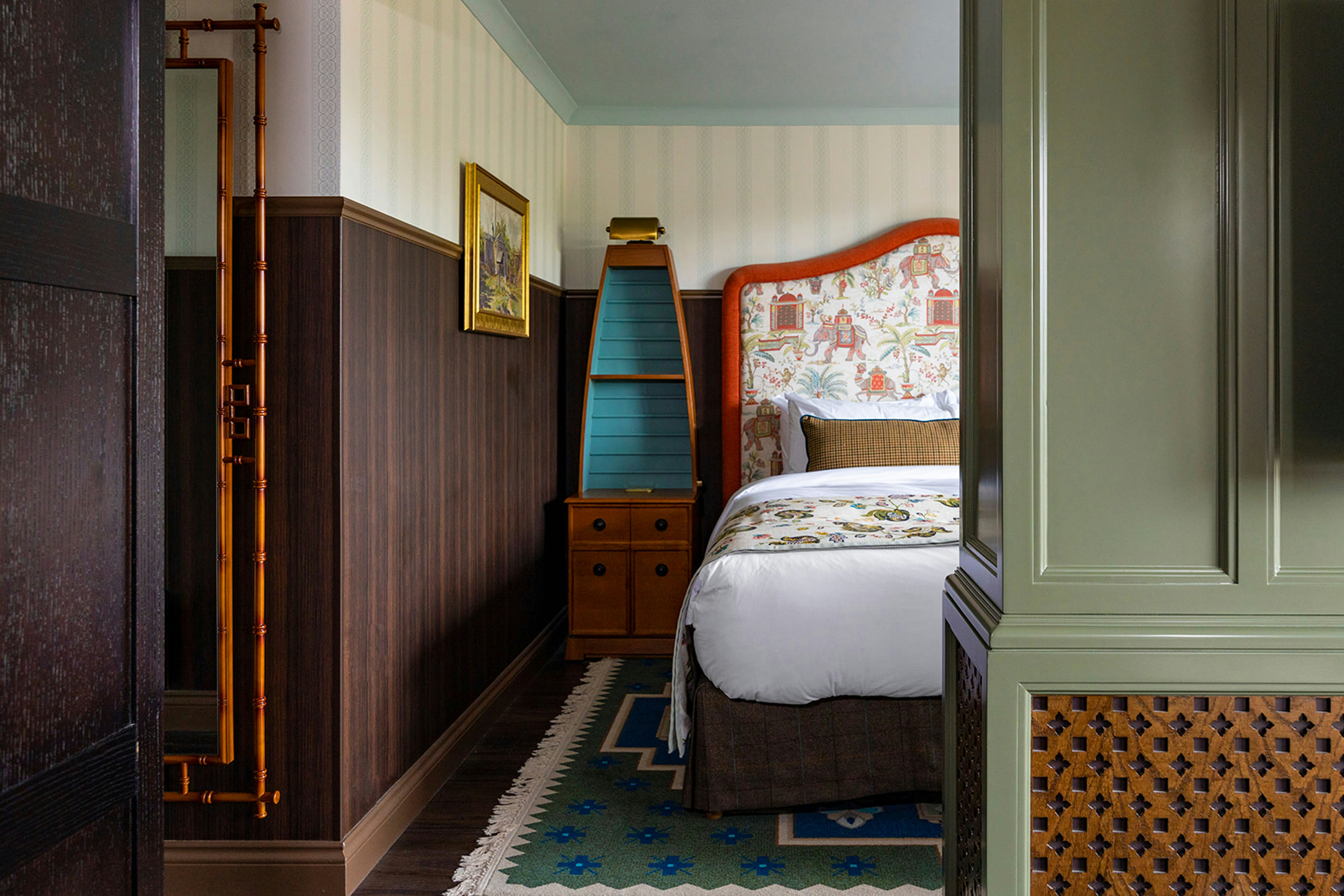 Graduate, Junior Suite, King Bed, with View، Graduate by Hilton Cambridge 4/7