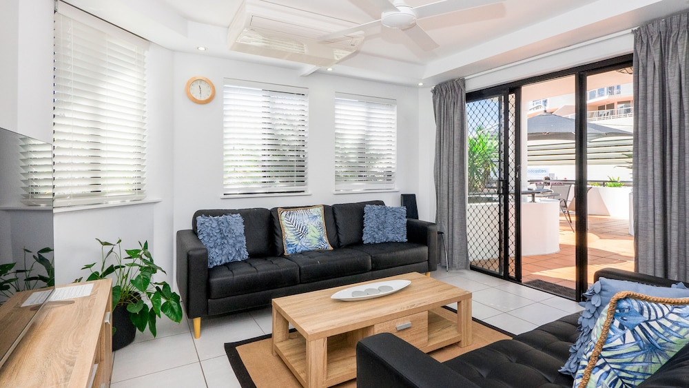 Aegean Mooloolaba 45/65
