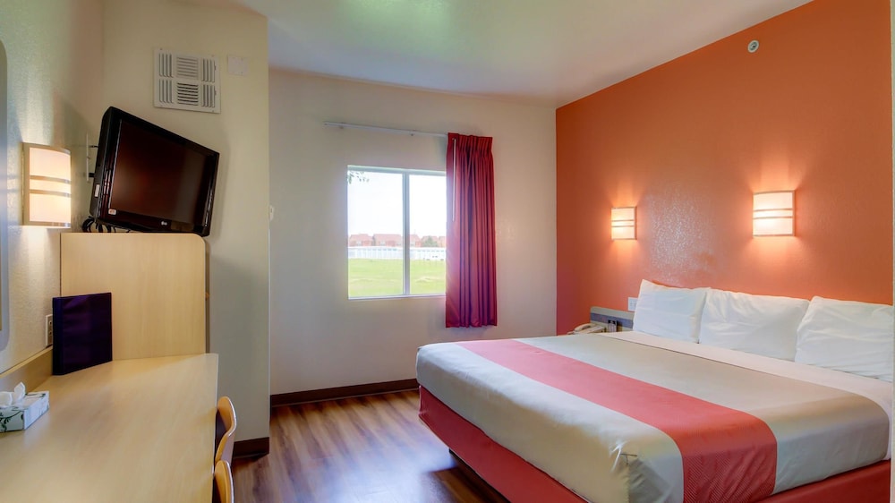 Motel6 El Reno, OK 9/49
