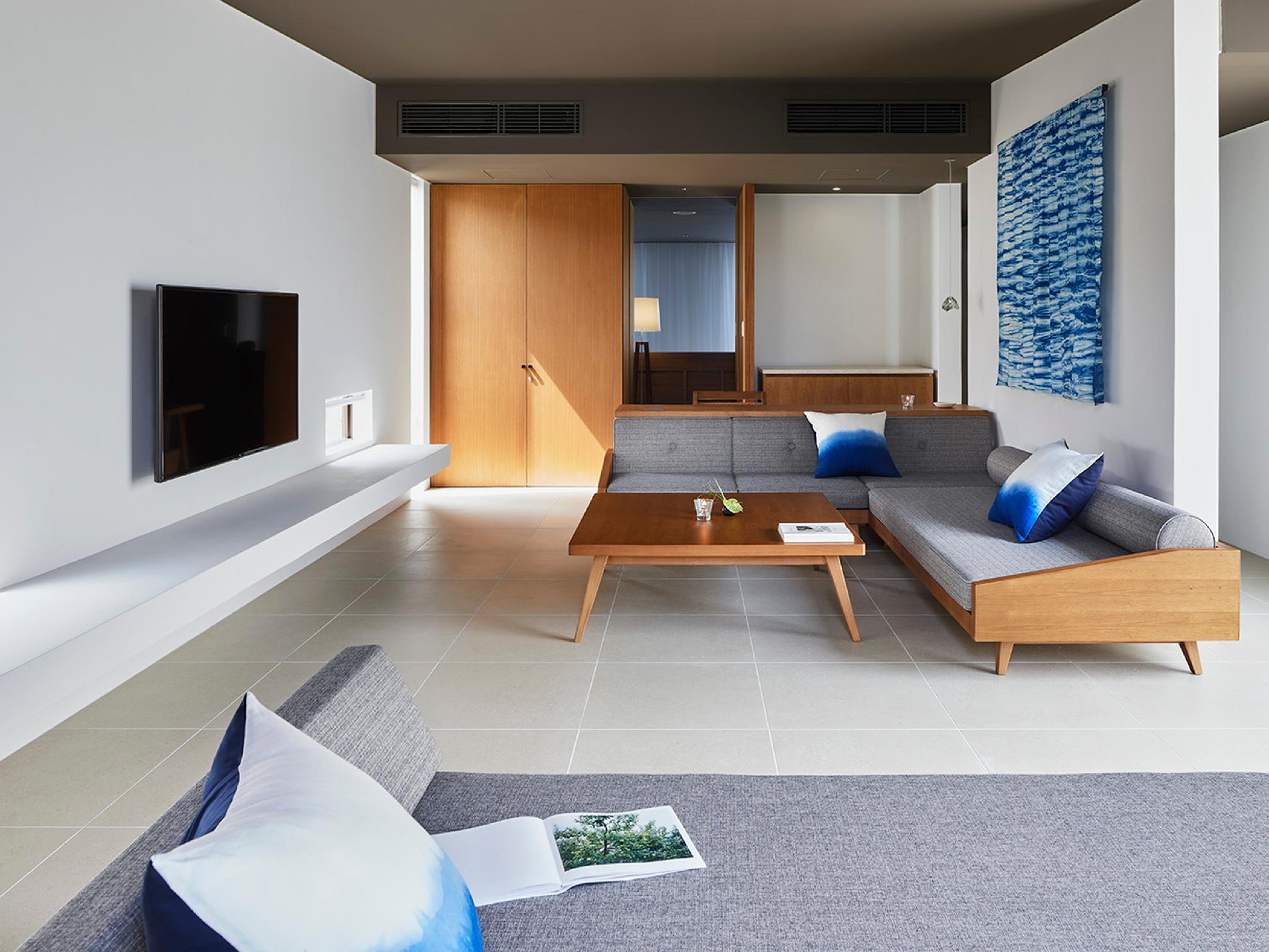 SUITE, VILLA