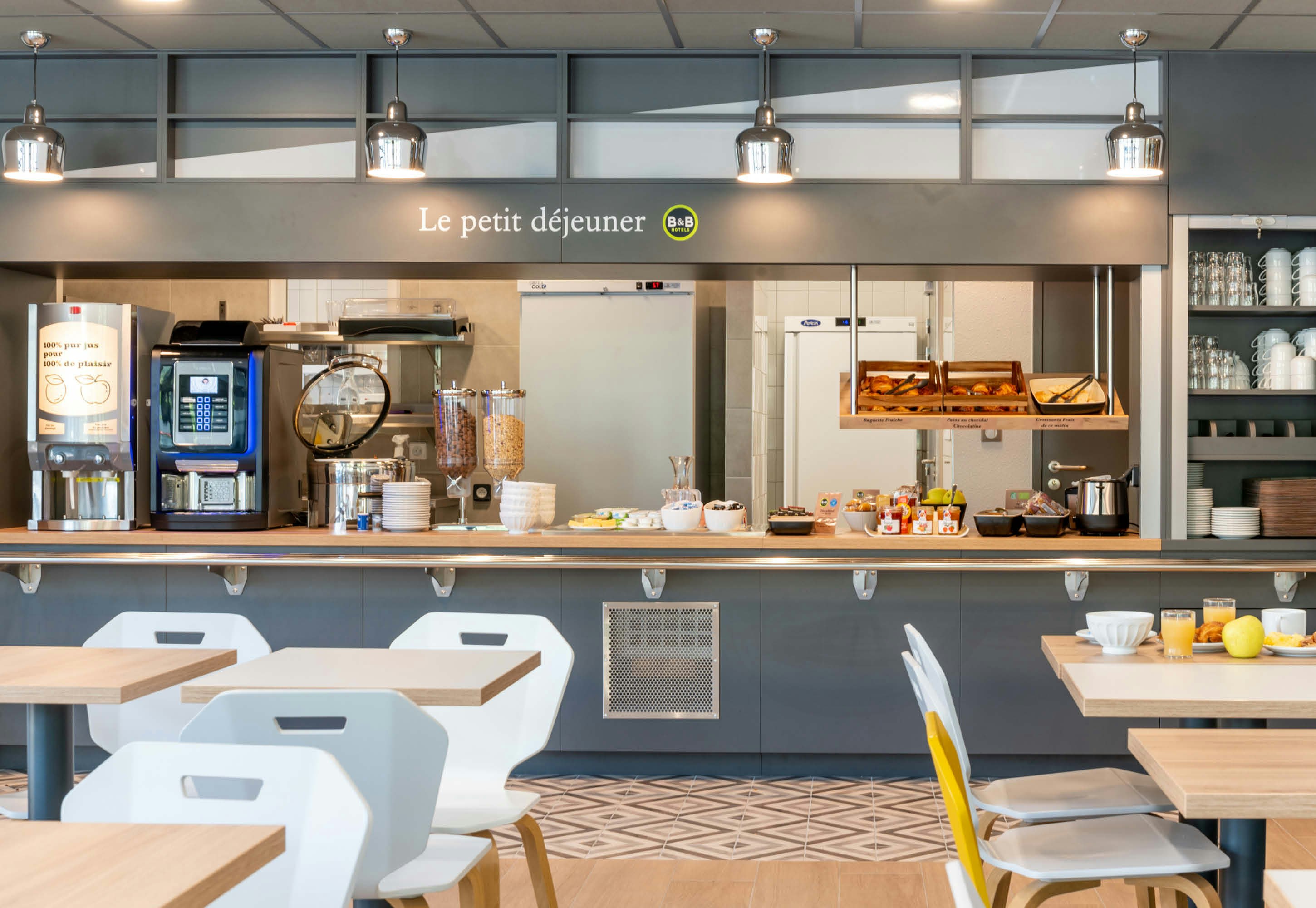 B&B HOTEL Aix-les-Bains 34/37