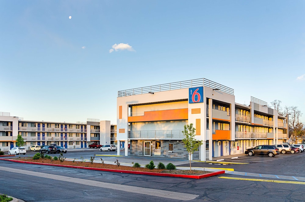Motel6 Denver, CO – Downtown 52/58