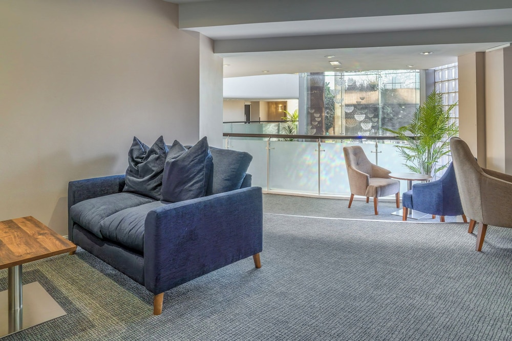 Daresbury Park Hotel 34/50