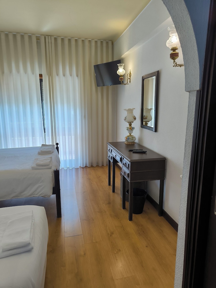 HOTEL MIRA SERRA 19/48