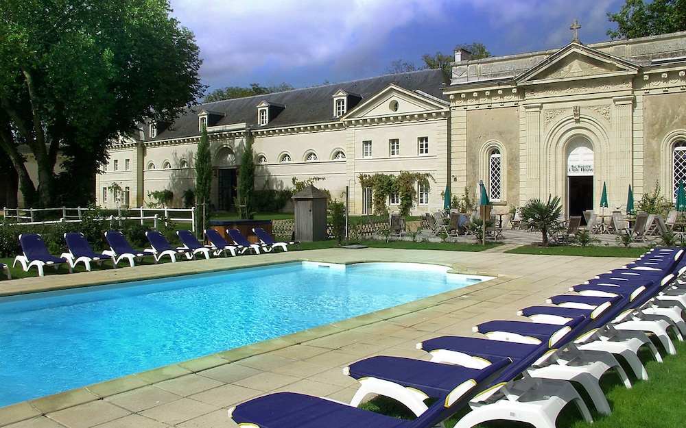 CHATEAU DES SEPT TOURS 1/72
