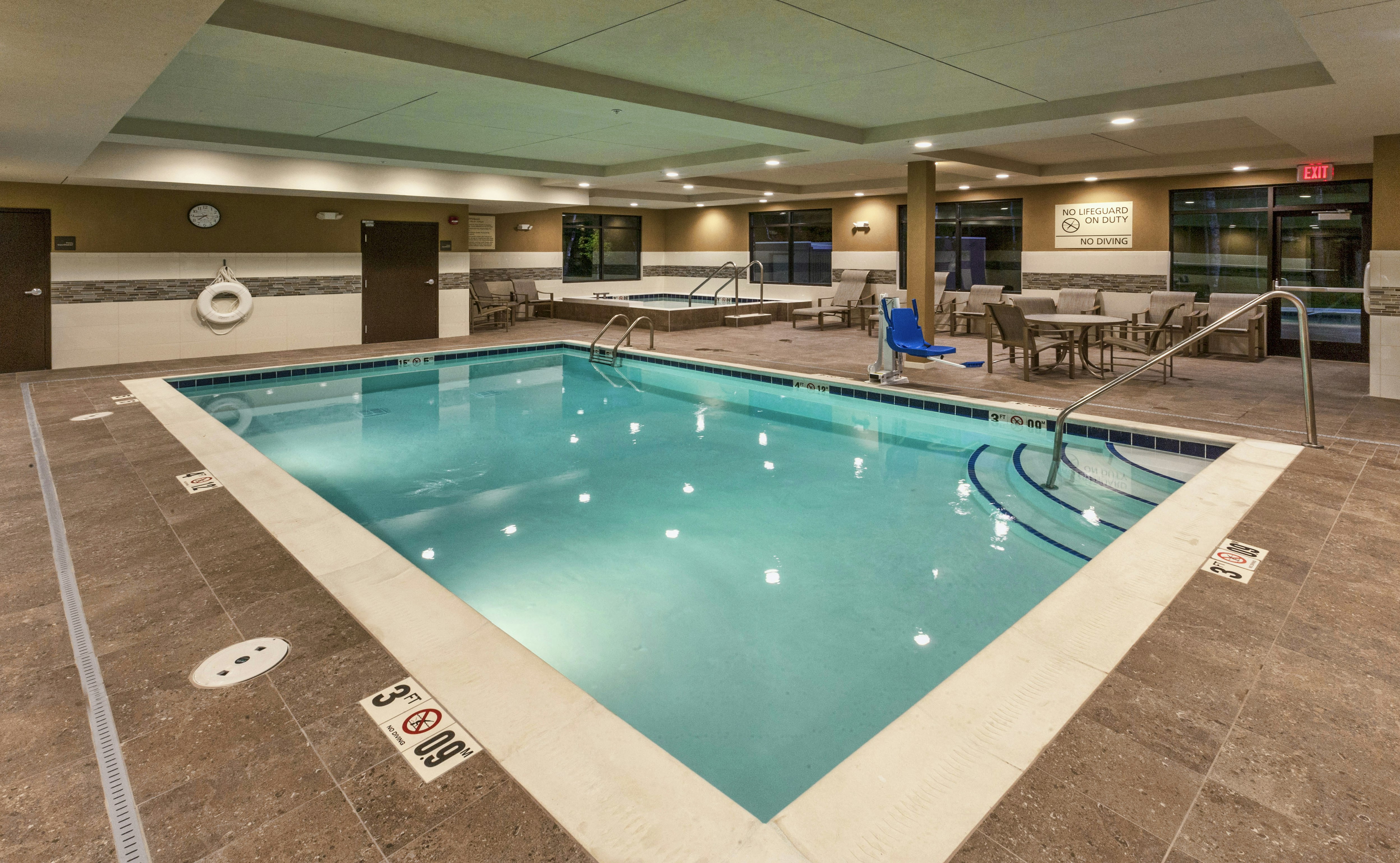 Hampton Inn & Suites Duluth North / Mall Area 25/45