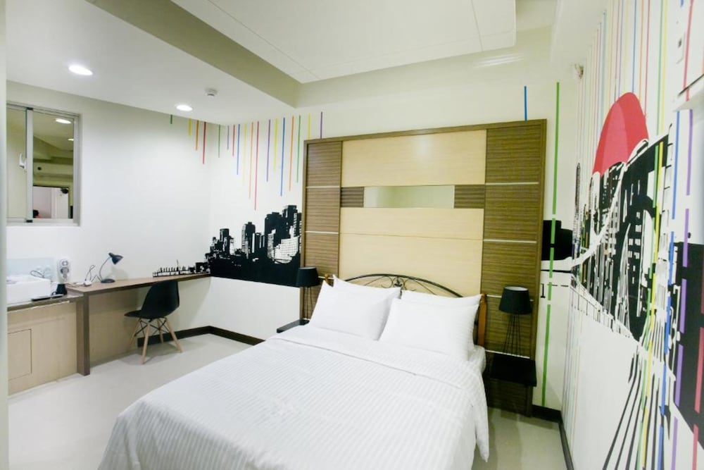 DONGMEN HOTEL 16/54