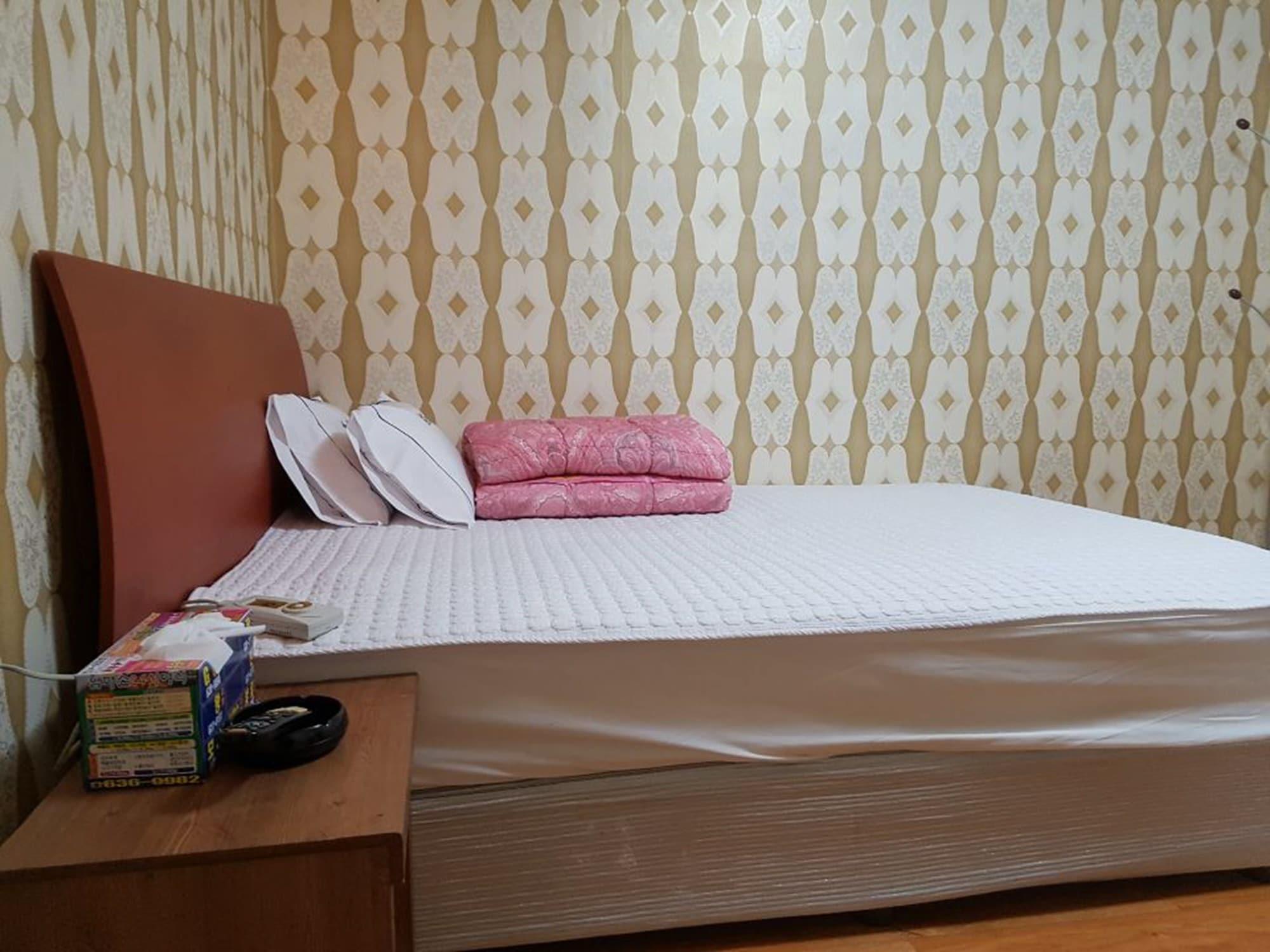 Myeongdong Motel 14/34