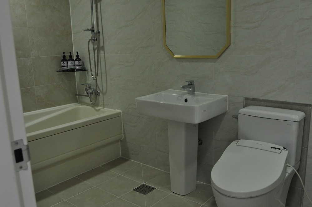 Business Hotel Venture 24/29
