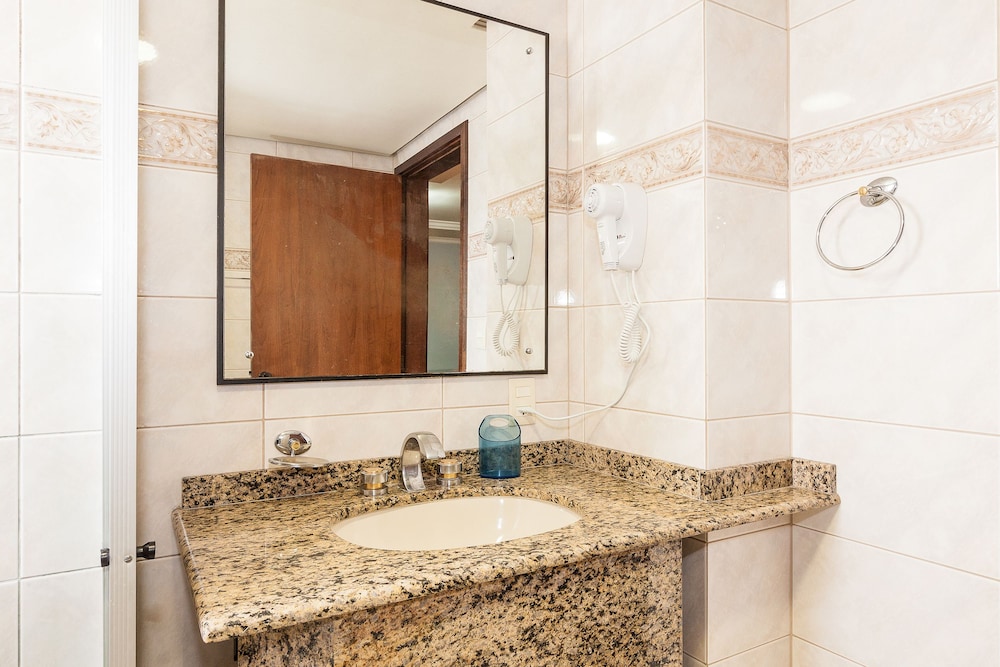 Hotel Letto Caxias 18/23