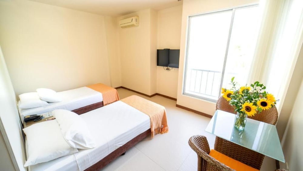 Santorini Hotel And Resort 34/87