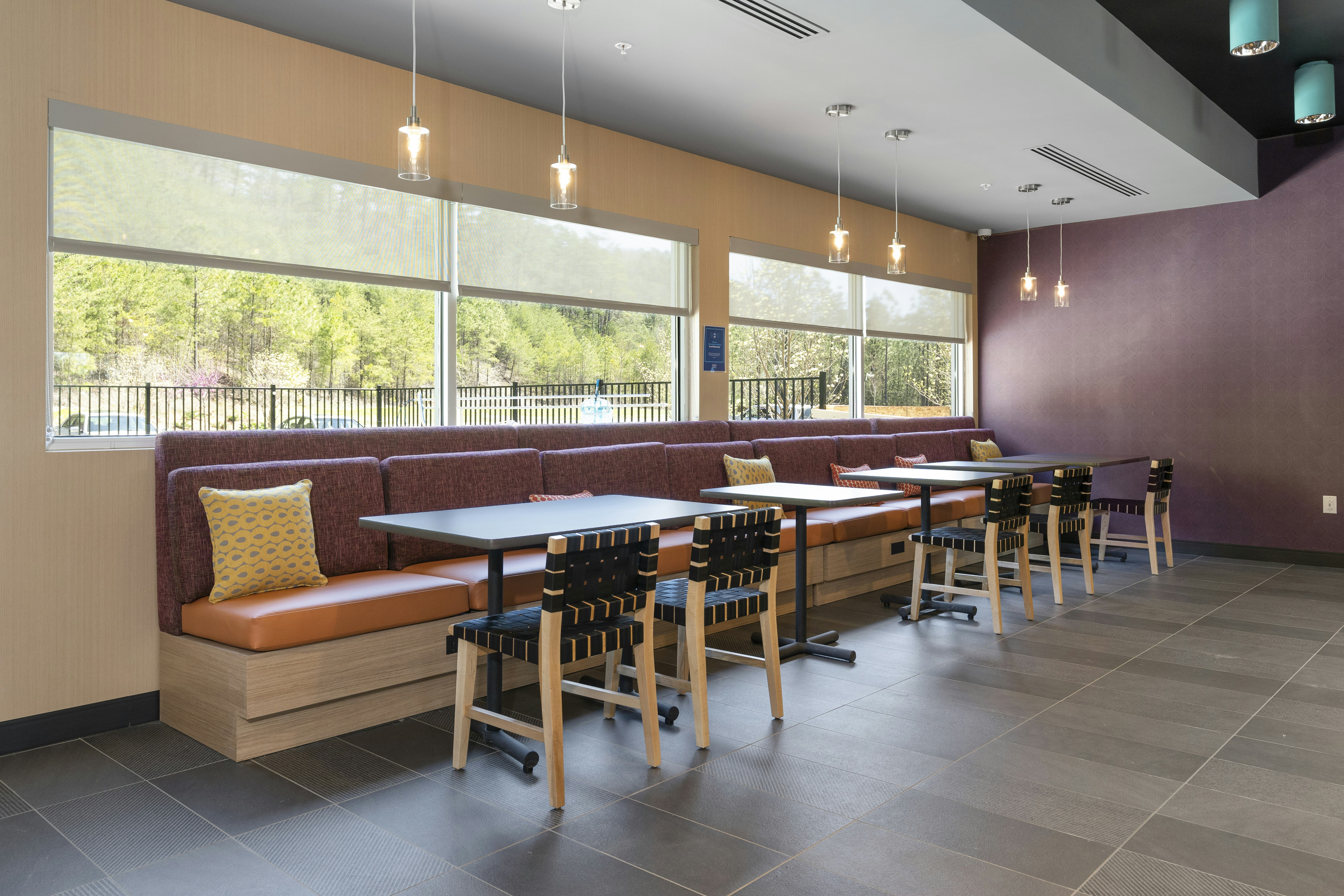 Tru By Hilton Cartersville 33/55