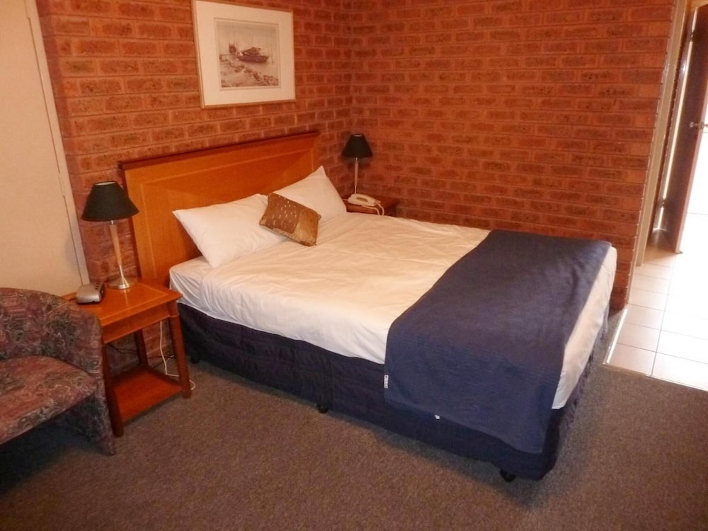 Central Yarrawonga Motor Inn 17/36