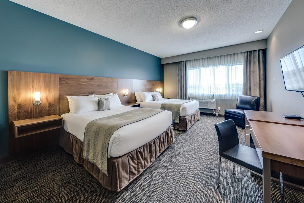 Heritage Inn Hotel & Convention Centre 6/24