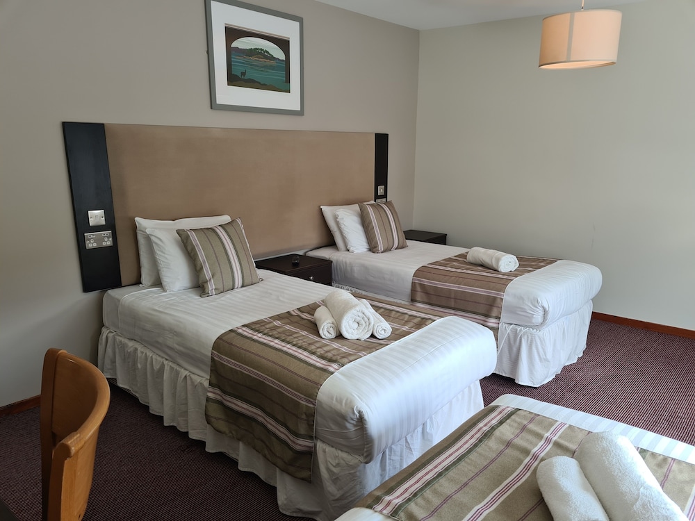 Kings Arms Hotel Skye 14/63