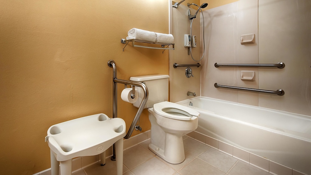 BEST WESTERN BRYSON INN 6/23