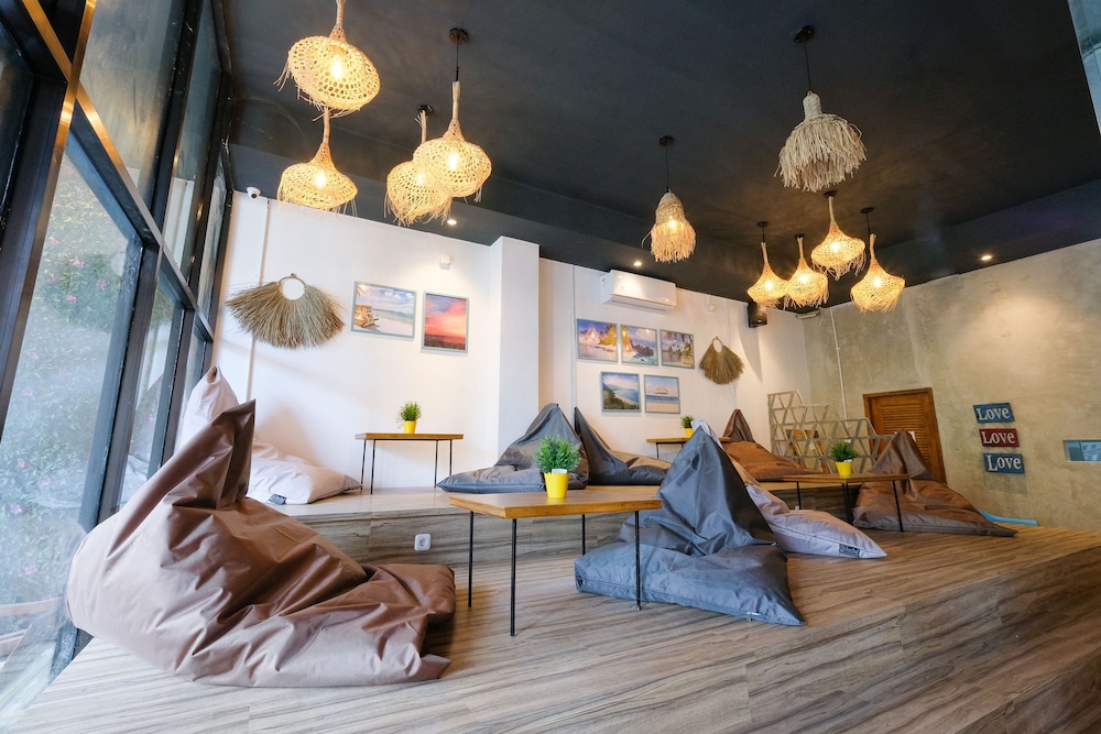 Lopi Hotel 24/36