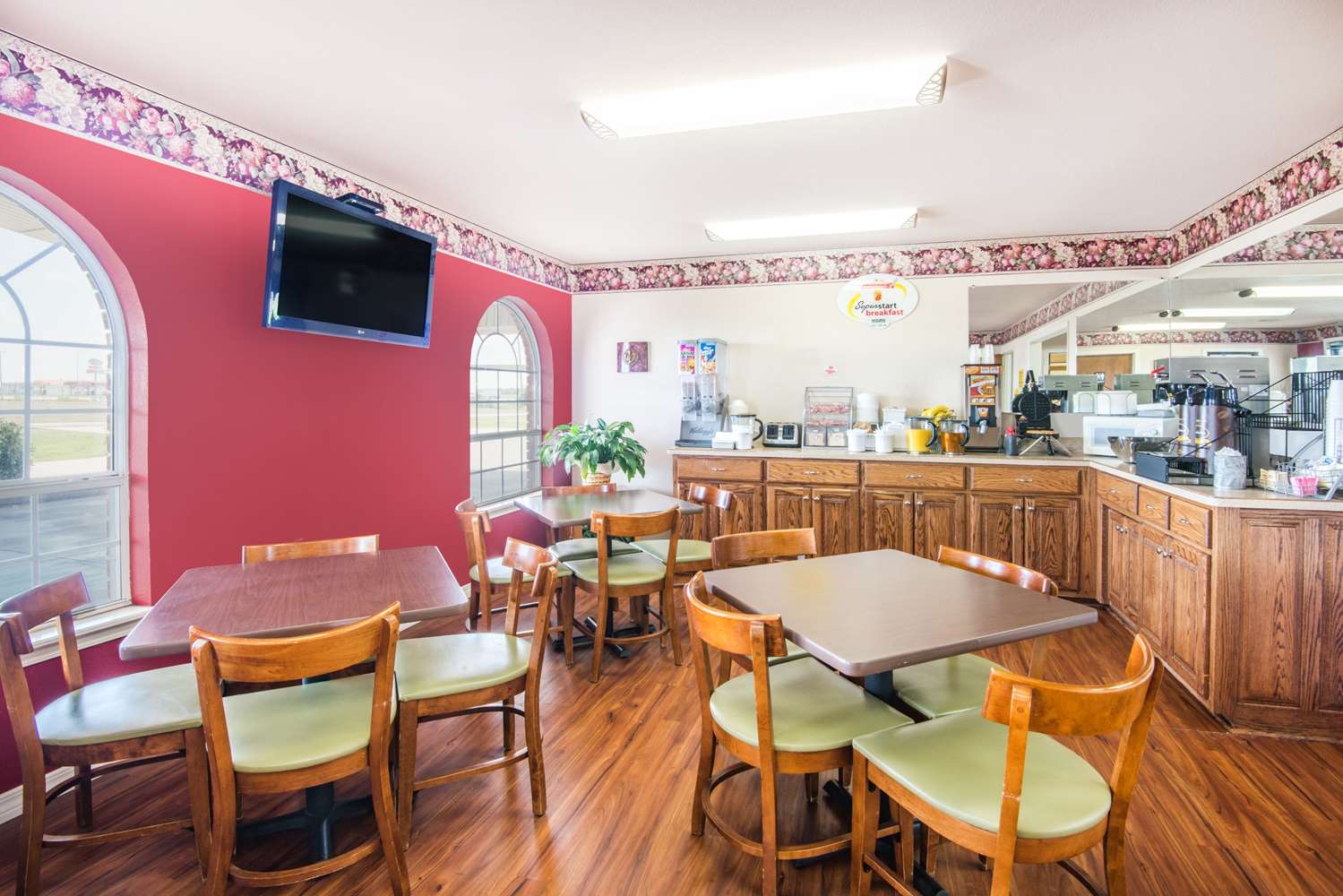 Super 8 by Wyndham Big Cabin/Vinita Area 32/39