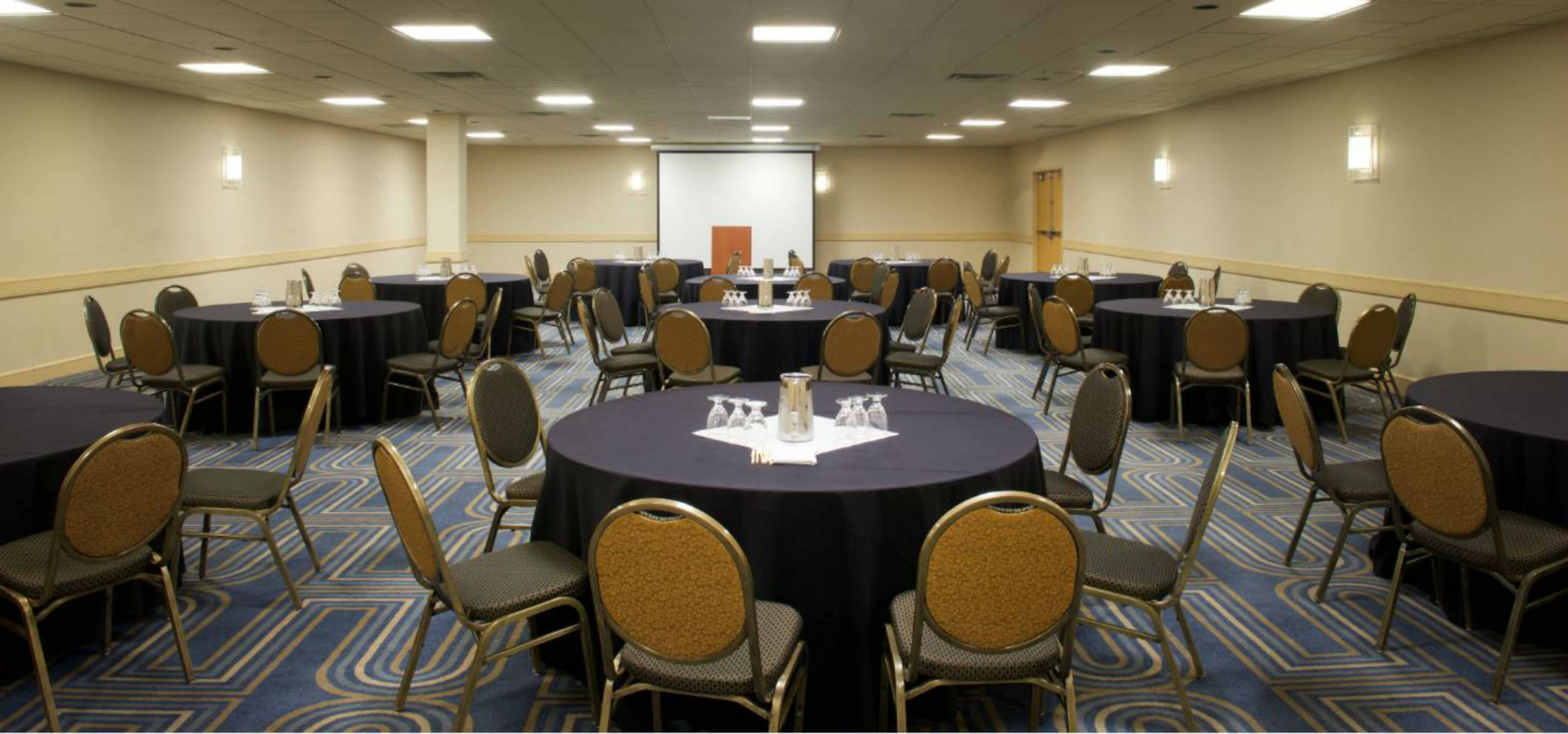 Doubletree By Hilton Bloomington Minneapolis South 51/60