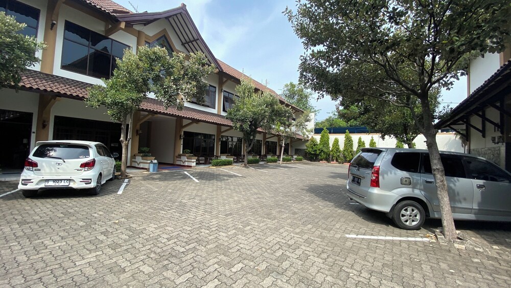 Collection O Pekalongan Near Pasar Batik Setono Formerly Hotel Jayadipa 37/46