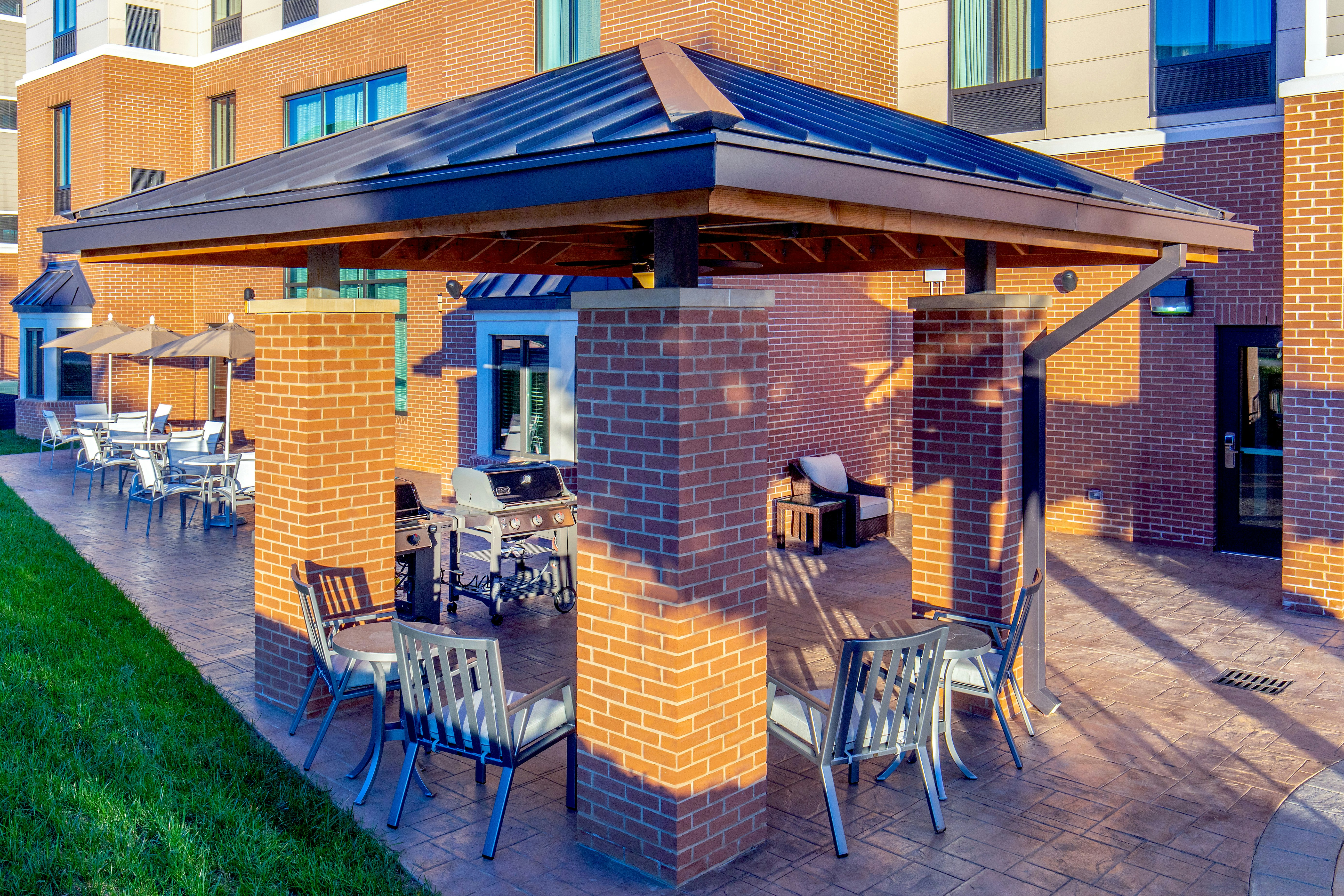 Staybridge Suites Charlottesville Airport 5/53